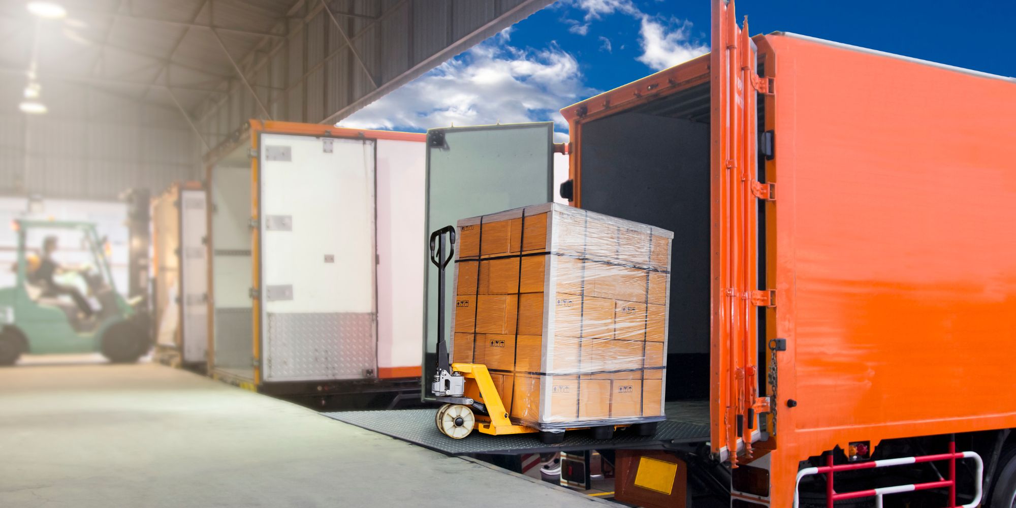 Logistics container